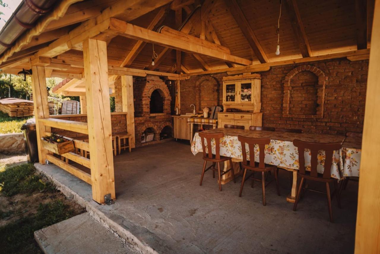 Hotel Casa Bunicilor Nucsoara  Esterno foto